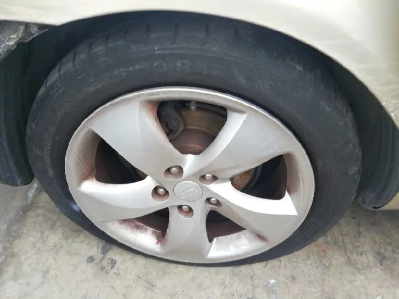 KIA CARENS (UN) '2007 ACTIVE DORADO