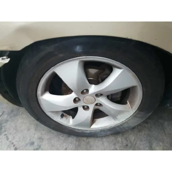 KIA CARENS (UN) '2007 ACTIVE DORADO