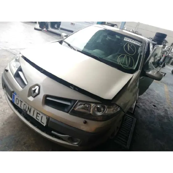 RENAULT MEGANE II CLASSIC BERLINA '2008 DYNAMIQUE ORO