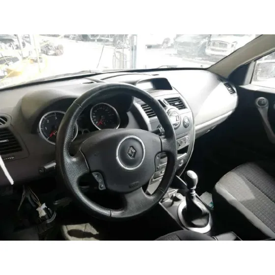RENAULT MEGANE II CLASSIC BERLINA '2008 DYNAMIQUE ORO