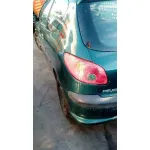 PEUGEOT 206 BERLINA PEUGEOT 206 BERLINA '2004 X-LINE CLIM VERDE 2005