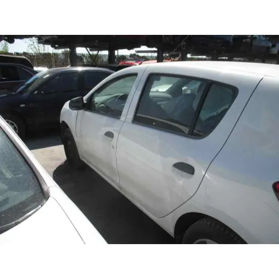 DACIA SANDERO '2014 AMBIANCE BLANCO