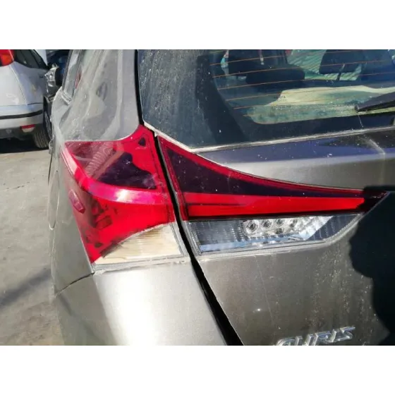 TOYOTA AURIS '2018 HYBRID ACTIVE GRIS OSCURO