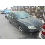 FORD MONDEO BERLINA (GE) FORD MONDEO BERLINA (GE) '2001 AMBIENTE NEGRO 2000