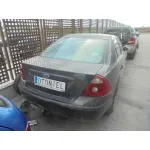FORD MONDEO BERLINA (GE) FORD MONDEO BERLINA (GE) '2001 AMBIENTE NEGRO 2000