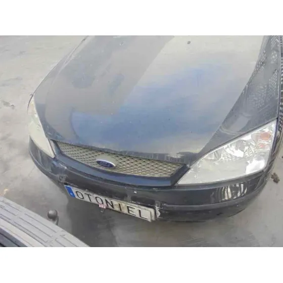FORD MONDEO BERLINA (GE) '2001 AMBIENTE NEGRO