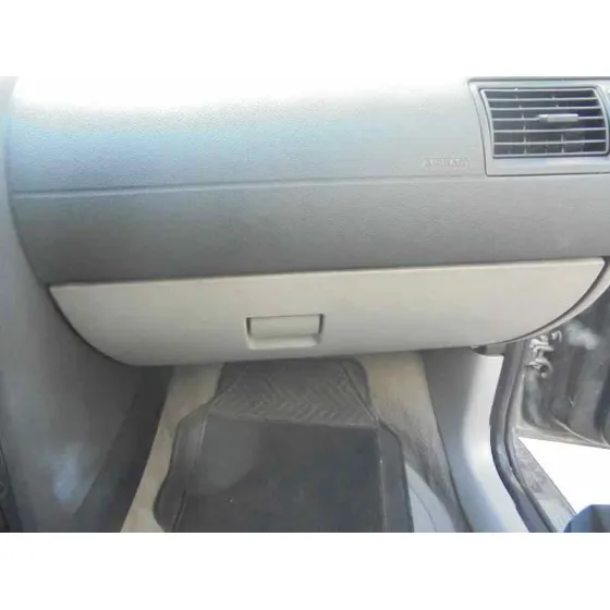 FORD MONDEO BERLINA (GE) '2001 AMBIENTE NEGRO