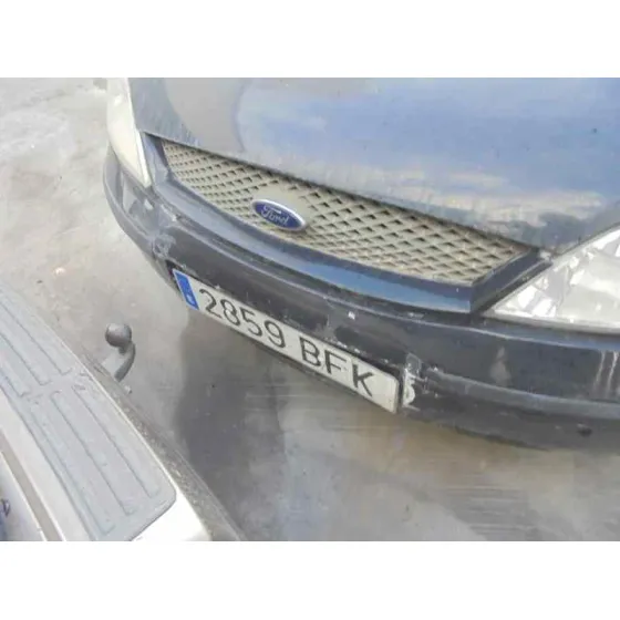 FORD MONDEO BERLINA (GE) '2001 AMBIENTE NEGRO