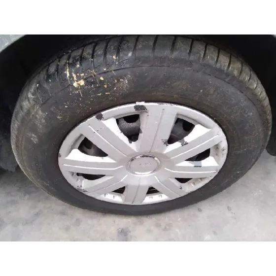 VOLKSWAGEN PASSAT BERLINA (3B3) '2001 1.9 TDI GRIS