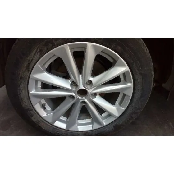 NISSAN QASHQAI (J11) '2017 360 ROJO