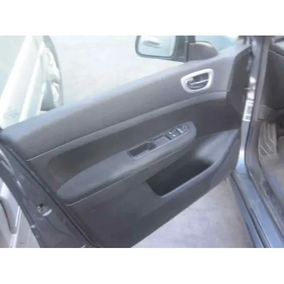PEUGEOT 307 BERLINA (S2) '2006 X-LINE AZUL