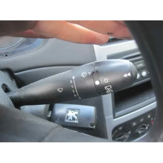 PEUGEOT 307 BERLINA (S2) '2006 X-LINE AZUL