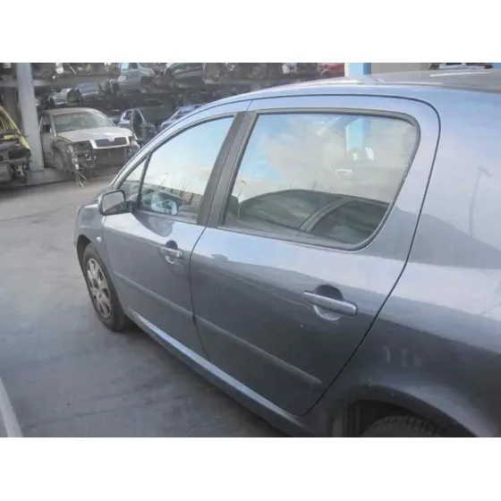 PEUGEOT 307 BERLINA (S2) '2006 X-LINE AZUL