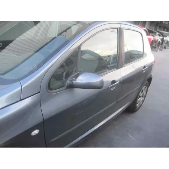 PEUGEOT 307 BERLINA (S2) '2006 X-LINE AZUL