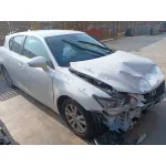 LEXUS CT (ZWA10_) 2ZR AUTOMATICO 2011