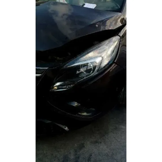OPEL ZAFIRA TOURER '2015 2.0 CDTI ROJO