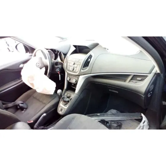 OPEL ZAFIRA TOURER '2015 2.0 CDTI ROJO