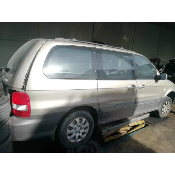 KIA CARNIVAL II '2004 2.9 CRDI CAT GRIS RARO