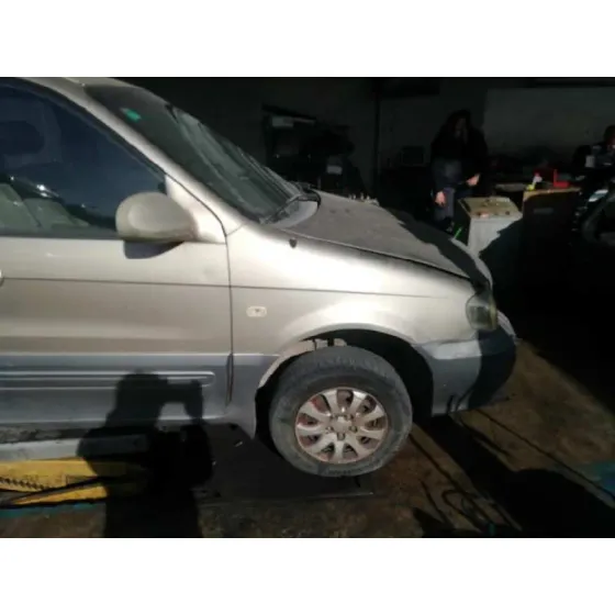 KIA CARNIVAL II '2004 2.9 CRDI CAT GRIS RARO