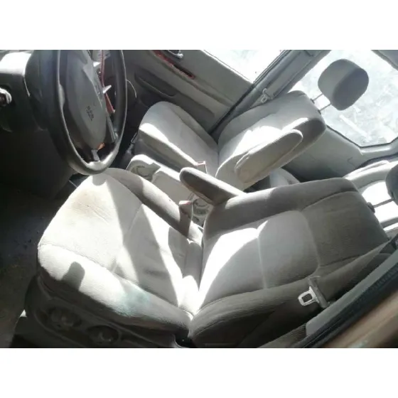 KIA CARNIVAL II '2004 2.9 CRDI CAT GRIS RARO