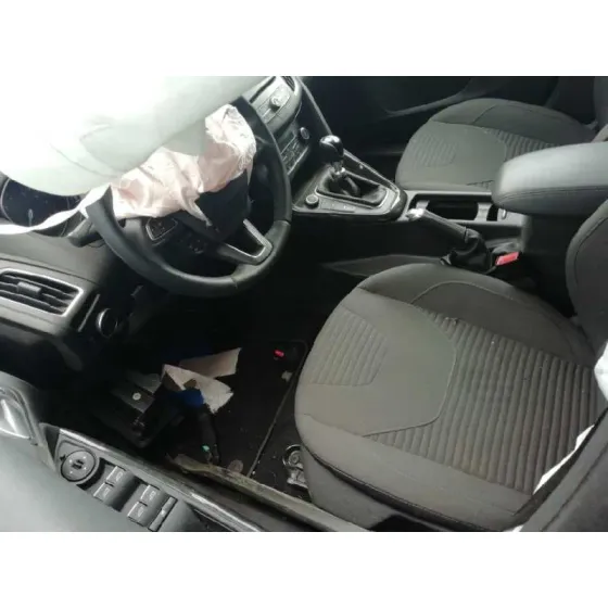 FORD FOCUS LIM. '2016 1.5 ECOBOOST CAT NEGRO