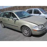 VOLVO V40 FAMILIAR VOLVO V40 FAMILIAR '2001 2.0 T DORADO 2001
