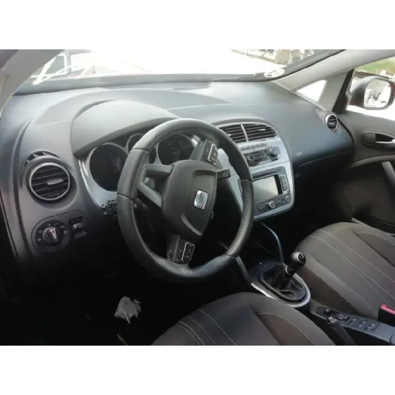 SEAT ALTEA XL (5P5) '2013 REFERENCE ECOMOTIVE ROJO