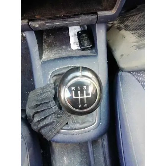 AUDI A3 (8L) '2001 1.6 BLANCO