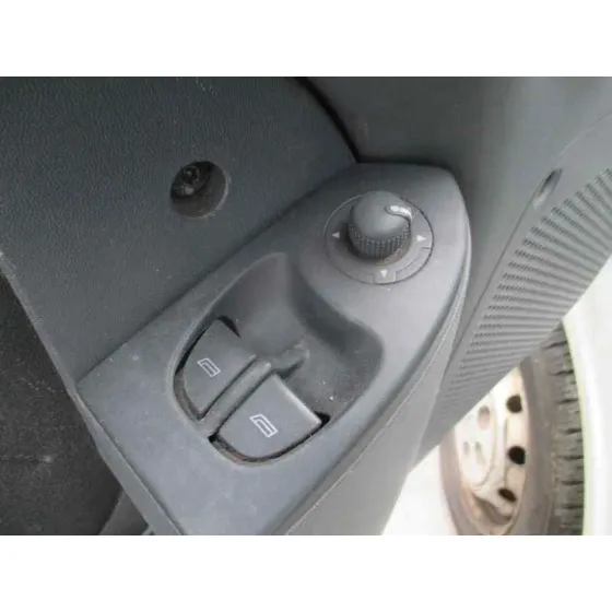 FIAT DUCATO CAJA CERRADA, TECHO ELEV. (DESDE 03.02) '2002 2.0 JTD (CAJA CERR.11) BATALLA BLANCO