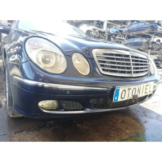 MERCEDES CLASE E (W211) BERLINA '2004 E 220 CDI (211.006) AZUL OSCURO