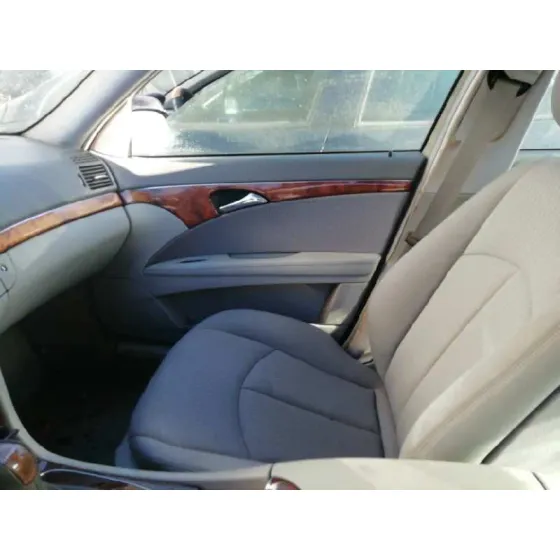 MERCEDES CLASE E (W211) BERLINA '2004 E 220 CDI (211.006) AZUL OSCURO