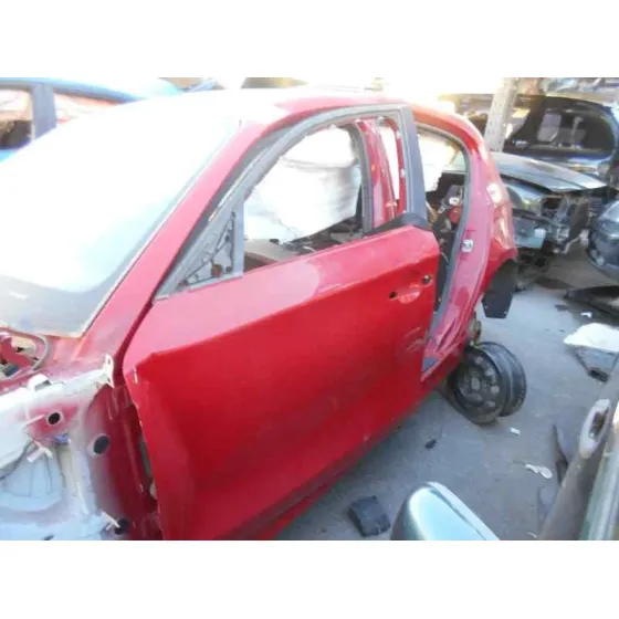BMW SERIE 1 BERLINA (E81/E87) '2009 116D ROJO