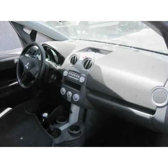 MITSUBISHI COLT BERLINA 5 (Z30A) '2007 1.1 INFORM (D) NEGRO