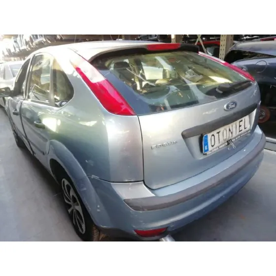FORD FOCUS BERLINA (CAP) '2006 AMBIENTE (D) AZUL METALIZADO