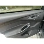 FORD FOCUS LIM. (CB8) FORD FOCUS LIM. (CB8) '2012 EDITION NEGRO 2012