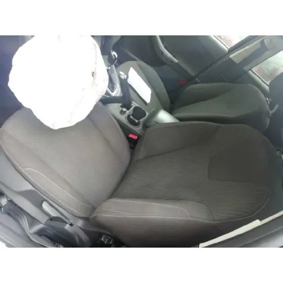 FORD FOCUS LIM. (CB8) '2012 EDITION NEGRO