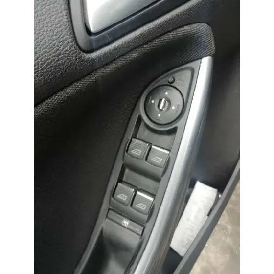 FORD FOCUS LIM. (CB8) '2012 EDITION NEGRO