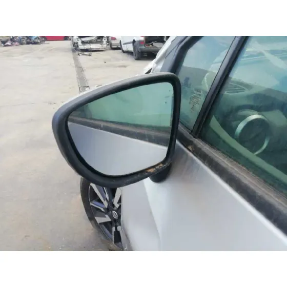 NISSAN MICRA V (K14) '2017 N-CONNECTA PLATA