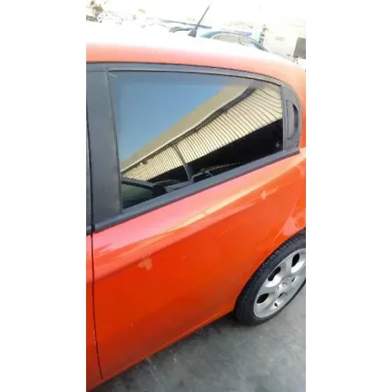 ALFA ROMEO 147 (190) '2004 1.9 JTD 115 DISTINCTIVE ROJO