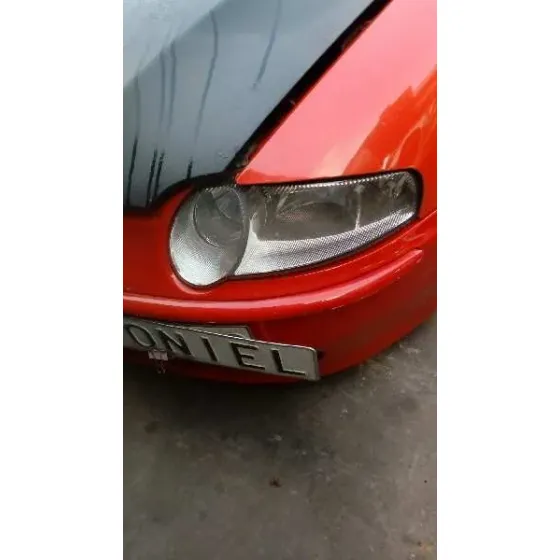 ALFA ROMEO 147 (190) '2004 1.9 JTD 115 DISTINCTIVE ROJO