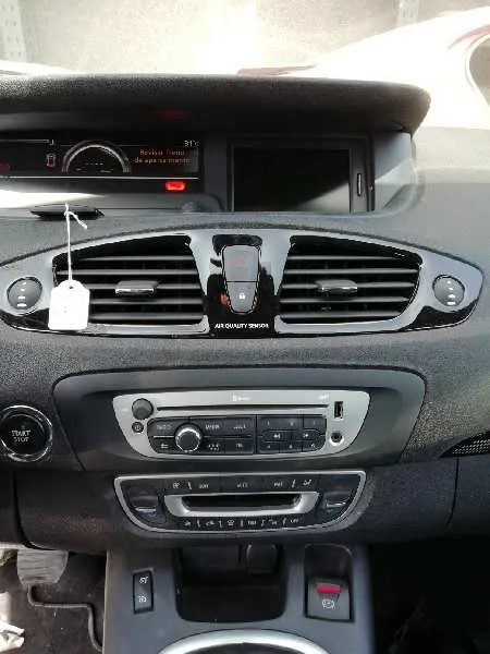 RENAULT SCENIC III '2013 GRAND DYNAMIQUE ROJO