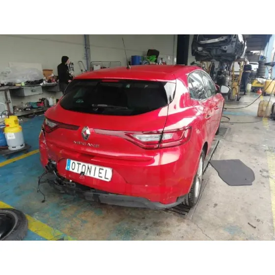RENAULT MEGANE IV BERLINA 5P '2017 INTENS ROJO