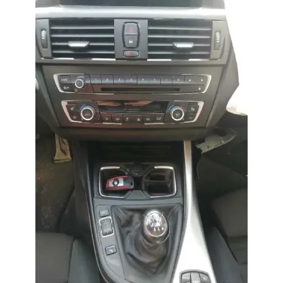 BMW SERIE 1 LIM. (F20) '2015 118D NEGRO