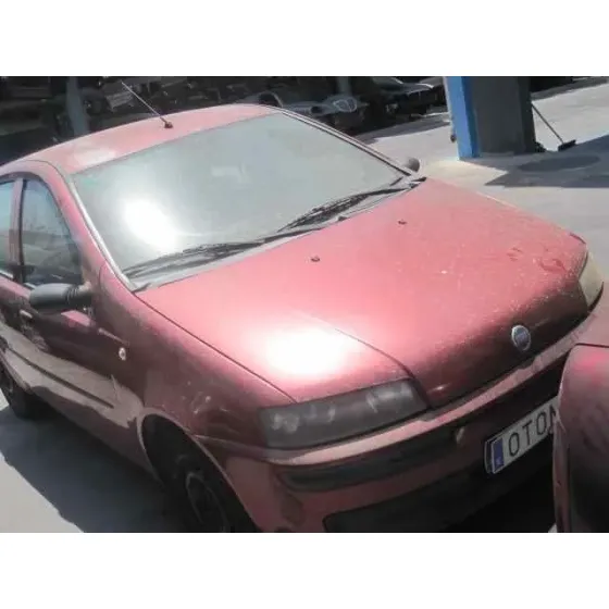 FIAT PUNTO BERLINA (188) '2002 1.2 8V GRANATE