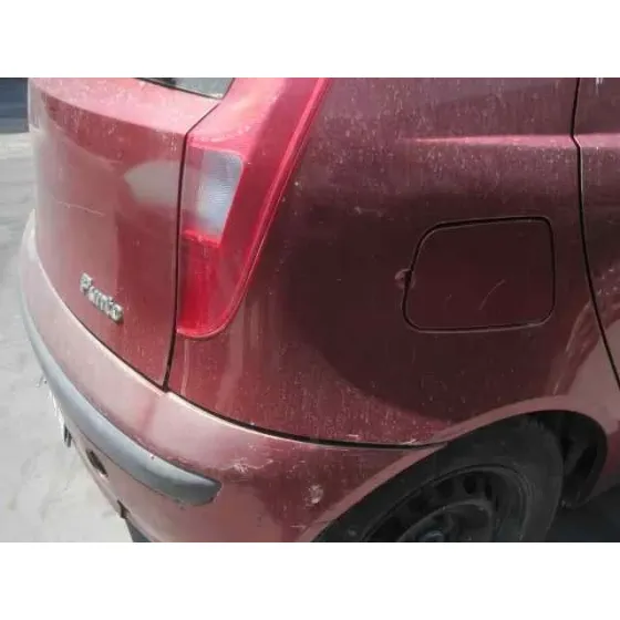 FIAT PUNTO BERLINA (188) '2002 1.2 8V GRANATE
