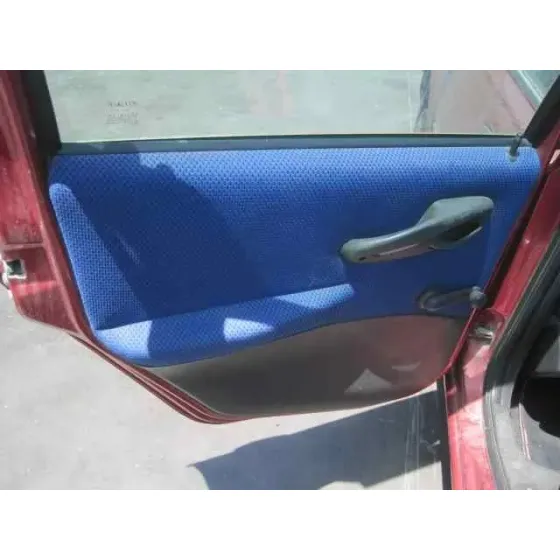 FIAT PUNTO BERLINA (188) '2002 1.2 8V GRANATE