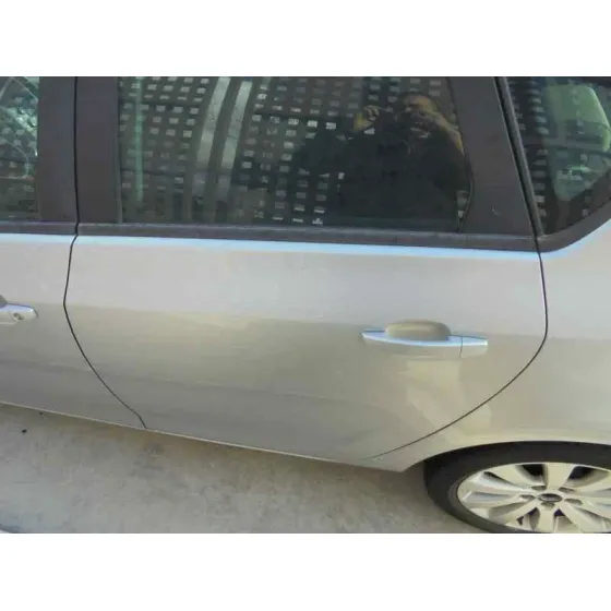 OPEL ASTRA J LIM. '2011 ENJOY PLATA