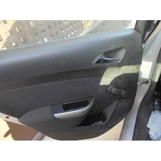 OPEL ASTRA J LIM. '2011 ENJOY PLATA