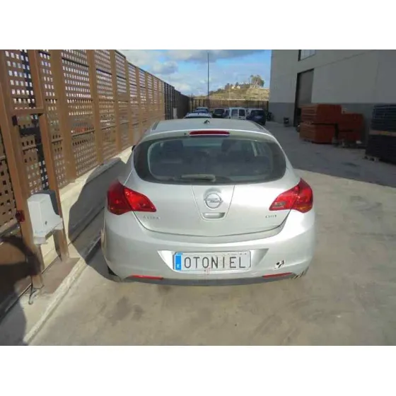 OPEL ASTRA J LIM. '2011 ENJOY PLATA