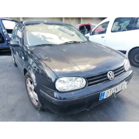 VOLKSWAGEN GOLF IV BERLINA (1J1) '2000 1.9 TDI NEGRO